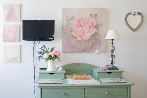 اتاق استاندارد, La Casa Di Menny Maison De Campagne