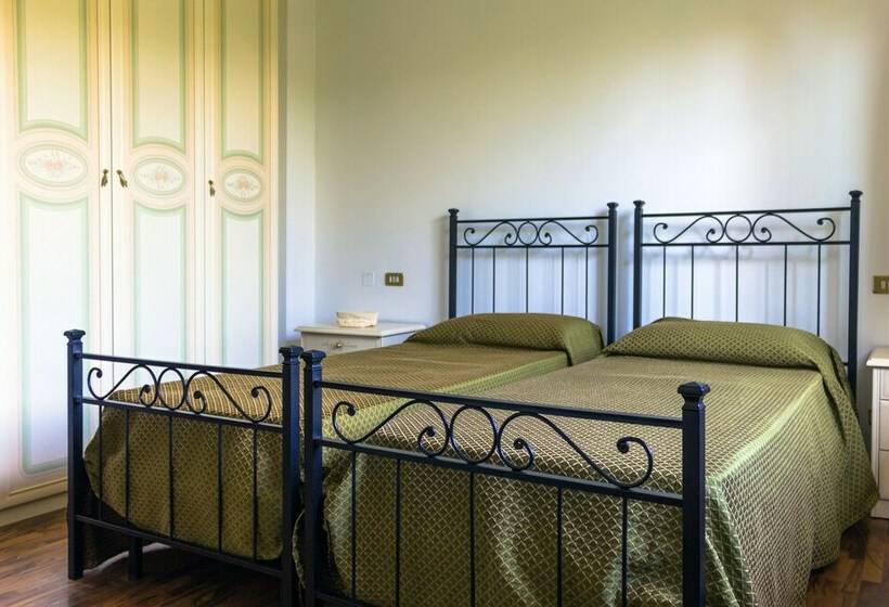 غرفة قياسية, Le Monachette