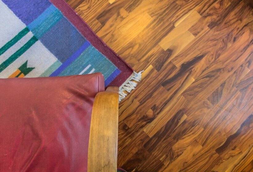 غرفة قياسية, Le Monachette