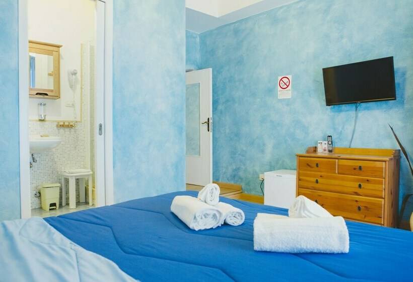 Deluxe Room with Balcony, Matlis