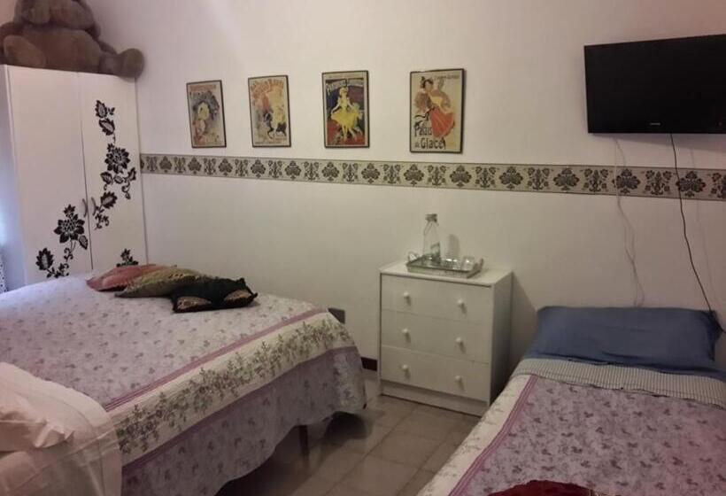 스탠다드 트리픔 룸 공동욕실, Su Planu