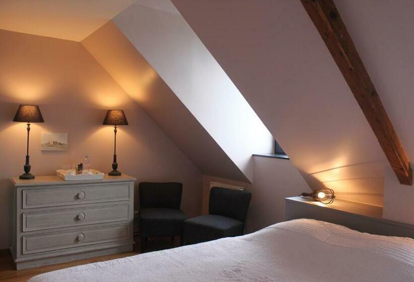 غرفة قياسية مطلّة علي البحر, Villa Pen Prad