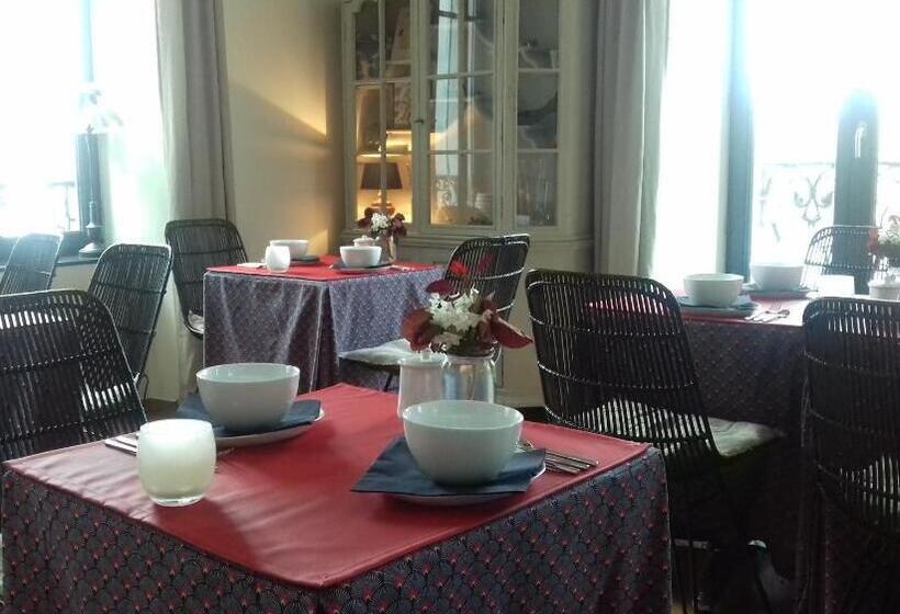 غرفة قياسية مطلّة علي البحر, Villa Pen Prad