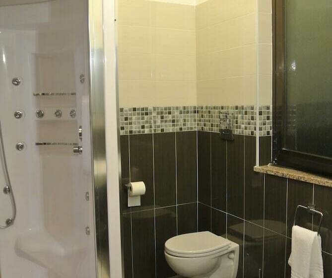 חדר בסיסי לשלושה, La Baita Del Re Resort