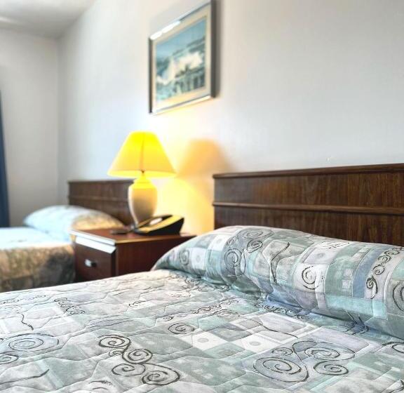 带2个双人床的标准工作室, Ocean Acres Ogunquit