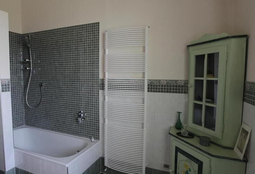 스탠다드 룸, B&b Magic