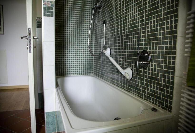 스탠다드 룸, B&b Magic