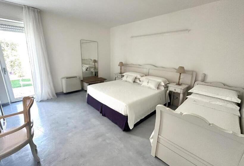 스탠다드 트리플 룸, Adagio Salentino