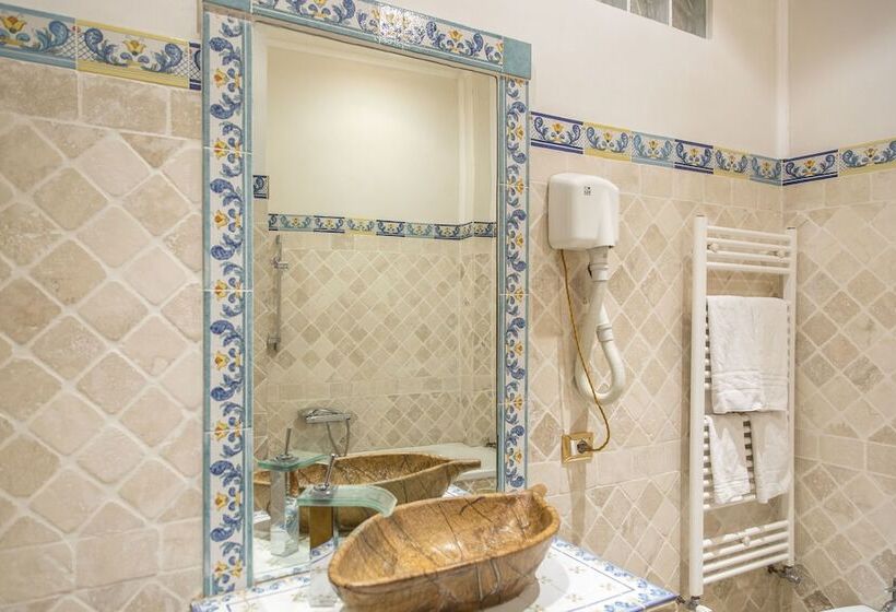 스탠다드 룸, Fermati Che è Tardi