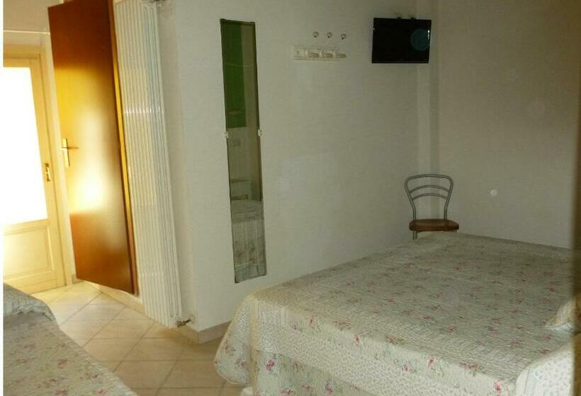 スタンダードトリプルルーム, La Locanda Al Lago