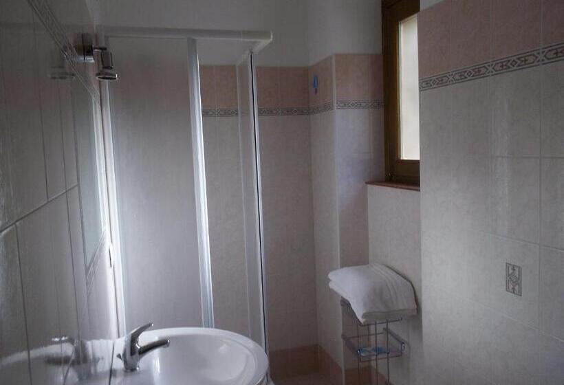 اتاق استاندارد, Le Antiche Torri