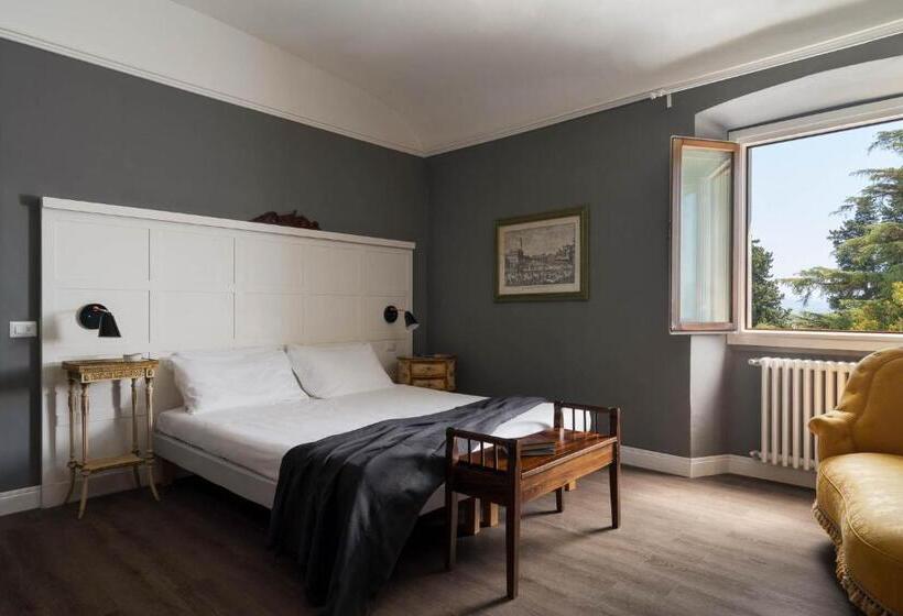 Номер Стандарт, Le Farnete