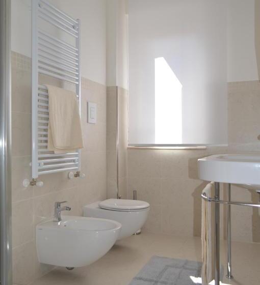 اتاق کلاس بیزنس, Le Residenze Di Via Lo Re