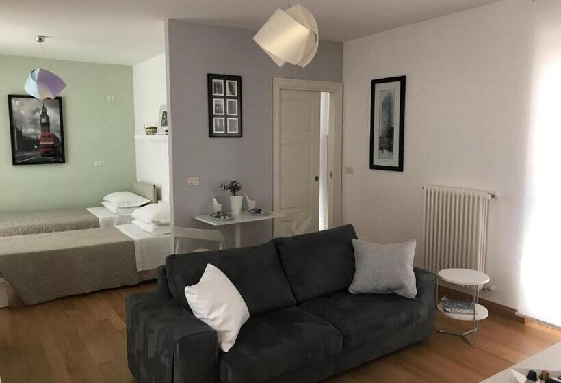 اتاق کلاس بیزنس, Le Residenze Di Via Lo Re