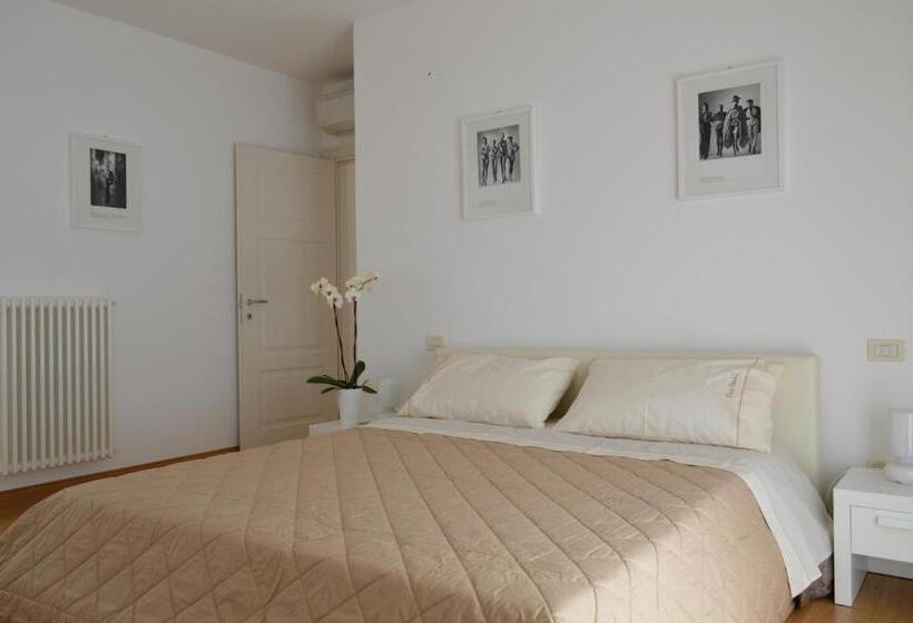 آپارتمان 1 خوابه, Le Residenze Di Via Lo Re