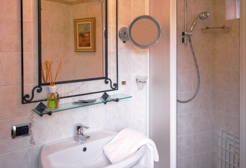 スタンダードルーム, Locanda Barchetta   Room Rental