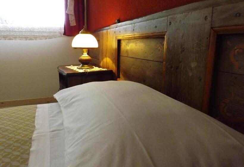 Quarto Estandar Individual, Red Fenice