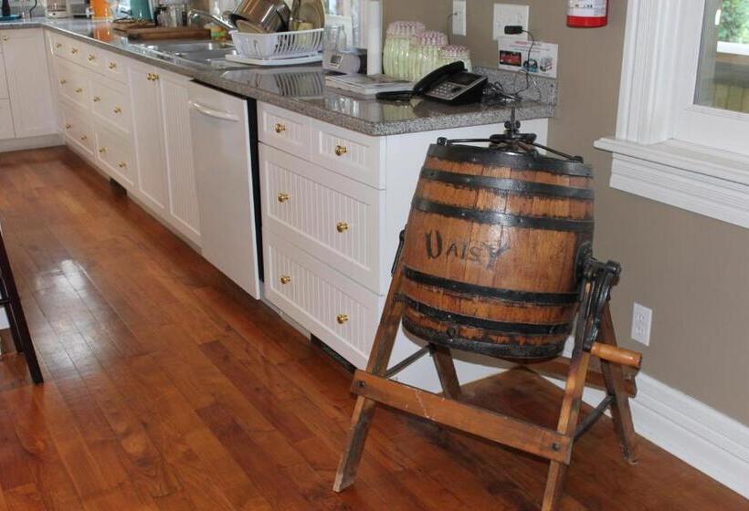 家庭套房, Robert Porter House Inn