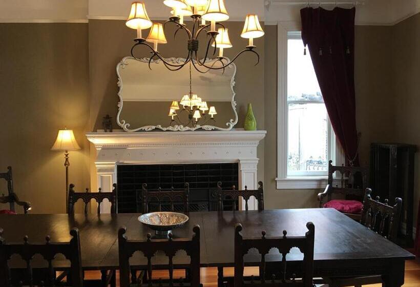 家庭套房, Robert Porter House Inn