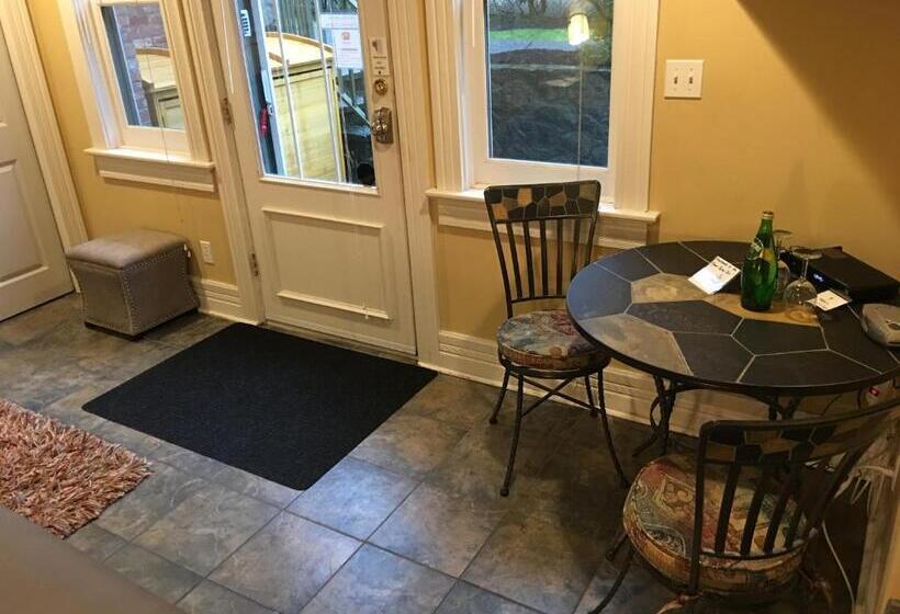 豪华套房, Robert Porter House Inn