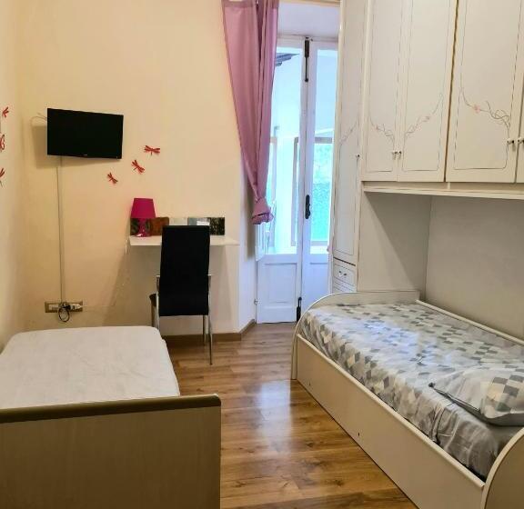 Quarto Estandar Banheiro Compartilhado, Villa Zara