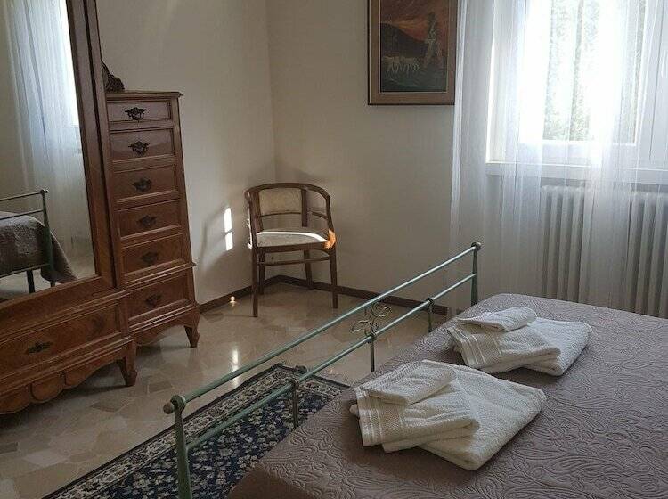 스탠다드 룸 공동 욕실, Bed & Breakfast Ai Due Vecchi Ulivi
