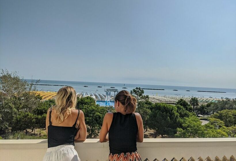 اتاق استاندارد, Internazionale