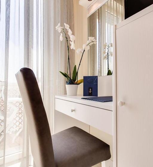 اتاق استاندارد با بالکن, Internazionale