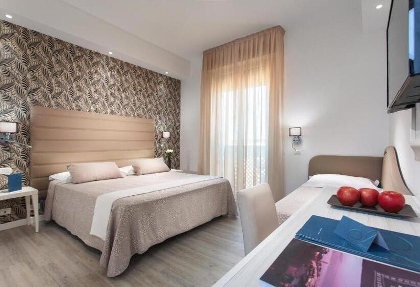 اتاق استاندارد سه تخته با بالکن, Internazionale