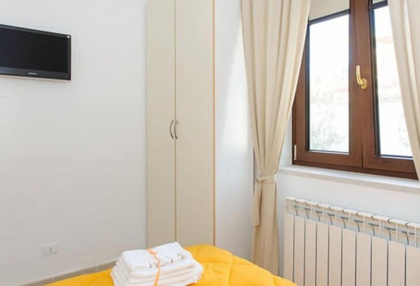 غرفة قياسية فردية, Dimora Mariù