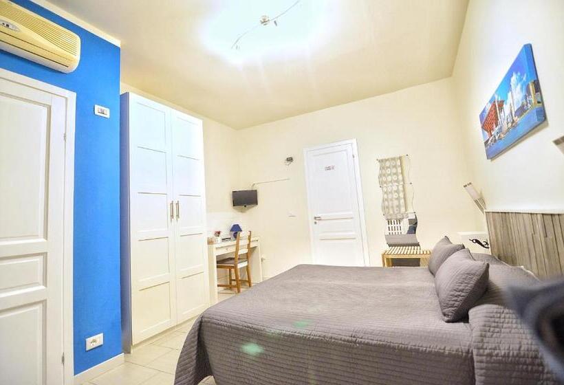 Номер Стандарт Трехместный, La Villa Di Montagnana