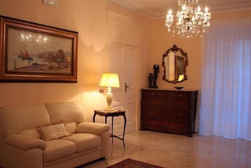 اتاق استاندارد سه نفره, Borgo Antico Santa Lucia