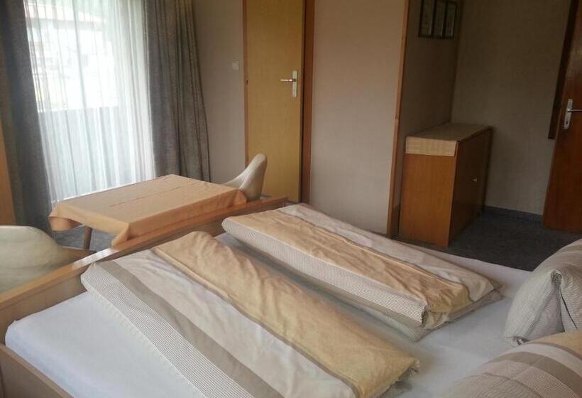 اتاق استاندارد با بالکن, Haus Karwendelblick