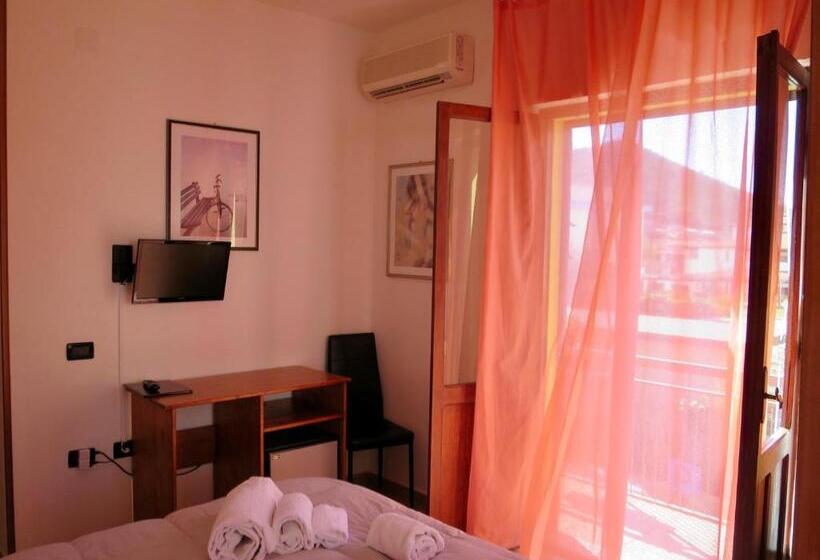 חדר דלוקס עם מרפסת, Il Canarino Affittacamere