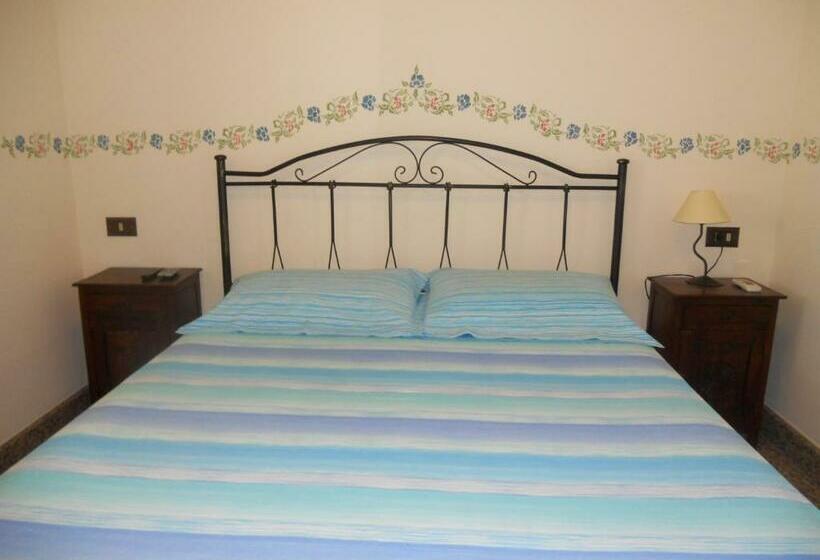 غرفة ديلوكس, Le Schiavelle