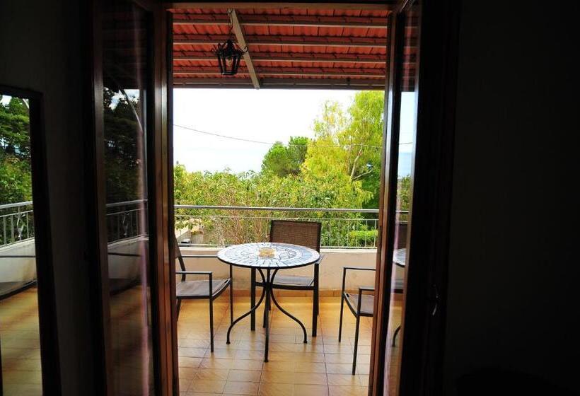 Люкс Семейный 2 Спальни, Nonna Vincenza