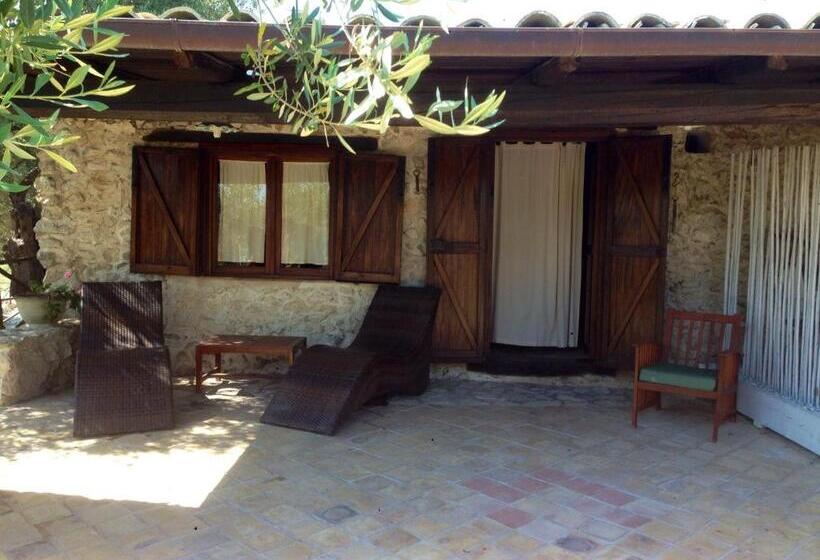 スタンダードトリプルルーム, Roba Degli Ulivi