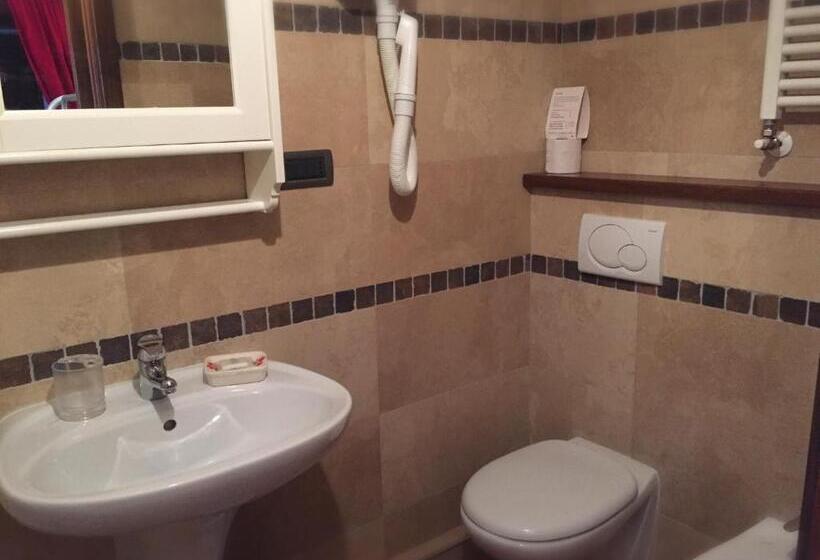 スタンダードトリプルルーム, Casa Benassi ,room&suite , Con Zona Benessere