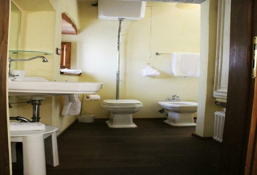 غرفة قياسية فردية, Ulivo Rosso