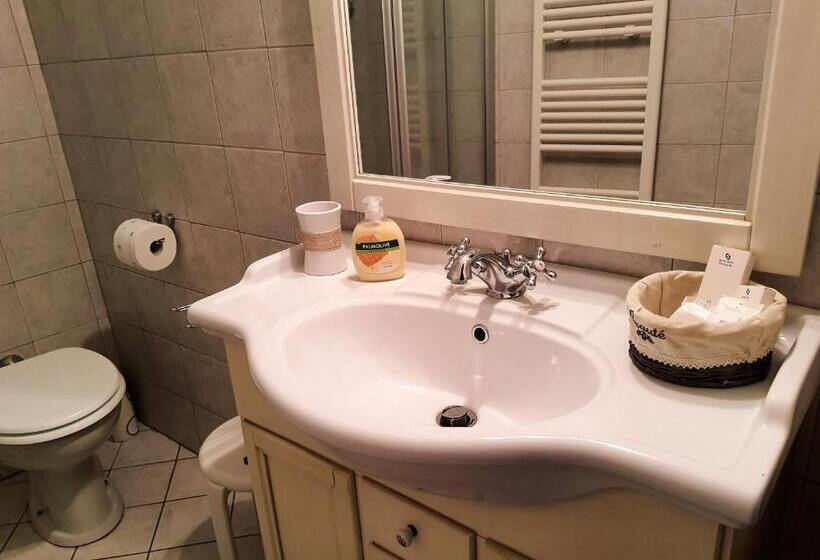 Номер Стандарт, Villanuvola