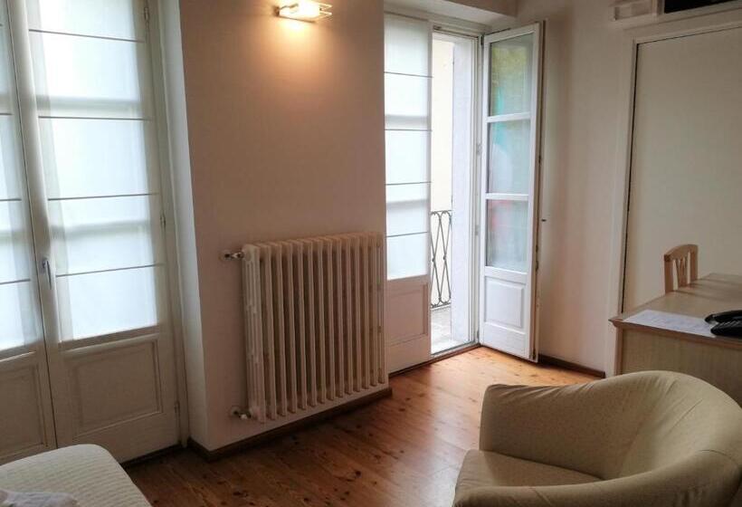 Номер Стандарт, Albergo Del Sole