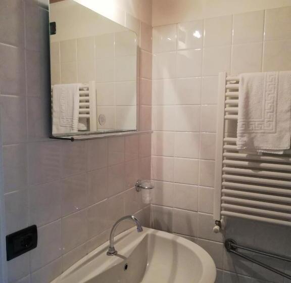 Номер Стандарт Индивидуальный, Albergo Del Sole