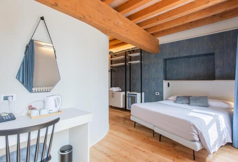 Номер Стандарт, Albergo Del Sole