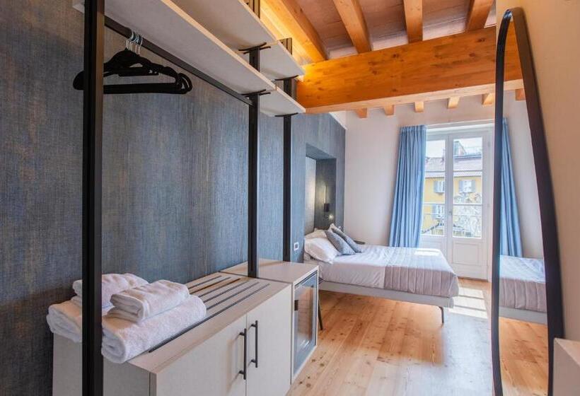 Номер Стандарт с Балконом, Albergo Del Sole
