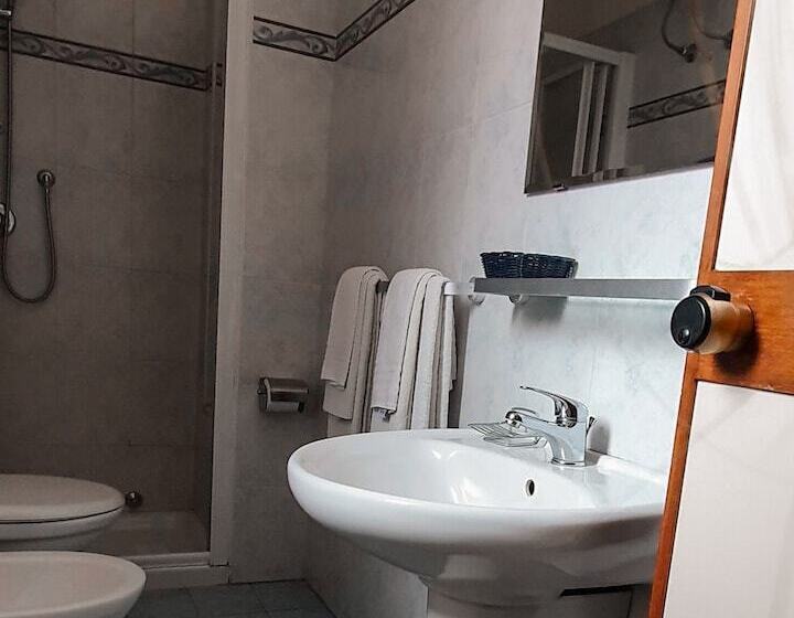 اتاق استاندارد, Mediterraneo