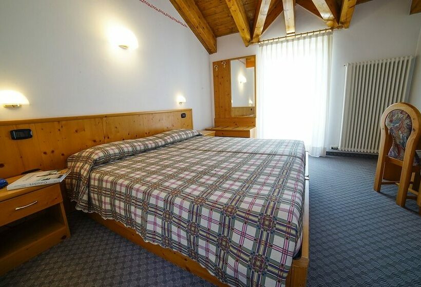 חדר סטנדרט עם מרפסת, Melchiori