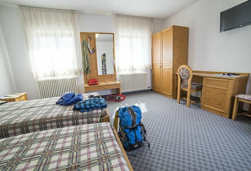 חדר סטנדרט עם מרפסת, Melchiori