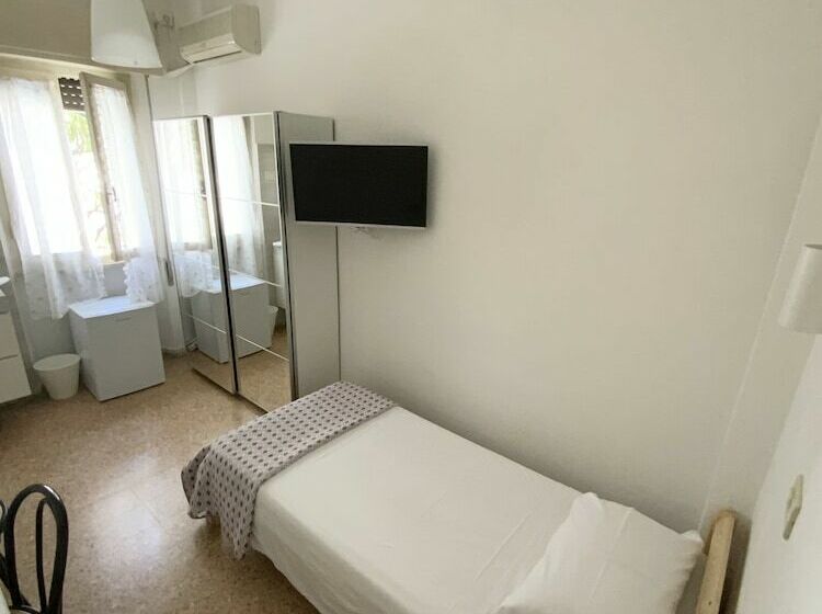 스탠다드 싱글 룸, Naviglio