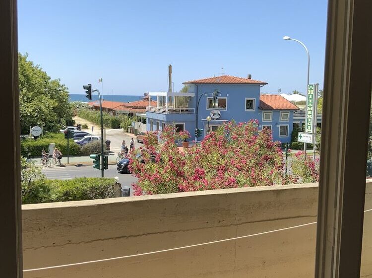 스탠다드 트리플 룸, Naviglio