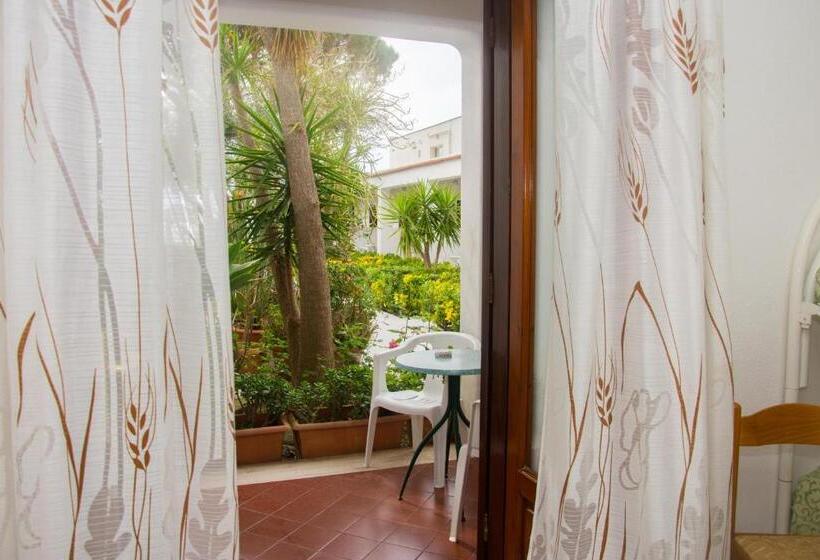 اتاق استاندارد اینتریور, Villa Mena